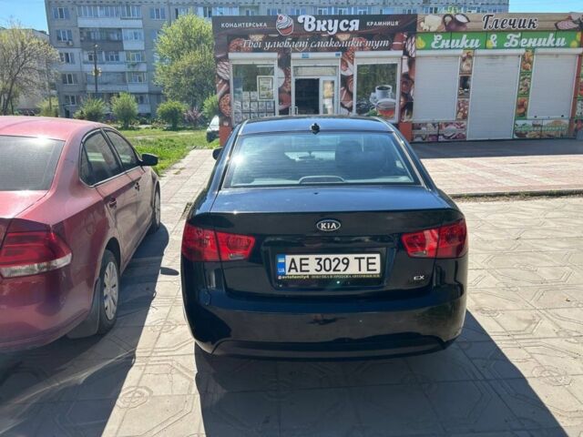 Черный Киа Черато, объемом двигателя 2 л и пробегом 203 тыс. км за 9000 $, фото 2 на Automoto.ua