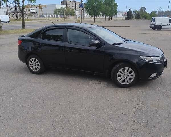 Черный Киа Черато, объемом двигателя 1.59 л и пробегом 175 тыс. км за 7300 $, фото 2 на Automoto.ua