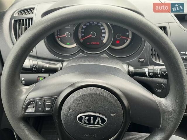 Чорний Кіа Черато, об'ємом двигуна 1.59 л та пробігом 170 тис. км за 7450 $, фото 9 на Automoto.ua