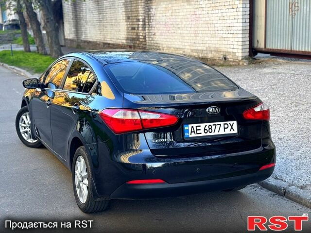 Черный Киа Черато, объемом двигателя 1.6 л и пробегом 74 тыс. км за 8350 $, фото 3 на Automoto.ua