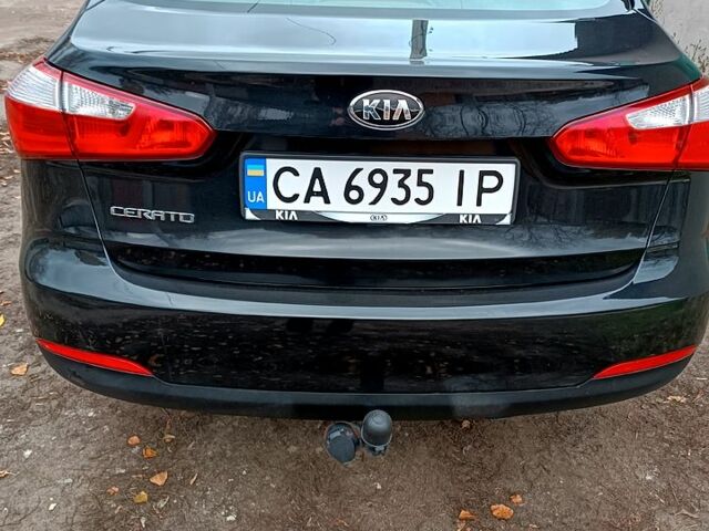 Чорний Кіа Черато, об'ємом двигуна 1.6 л та пробігом 140 тис. км за 8600 $, фото 2 на Automoto.ua