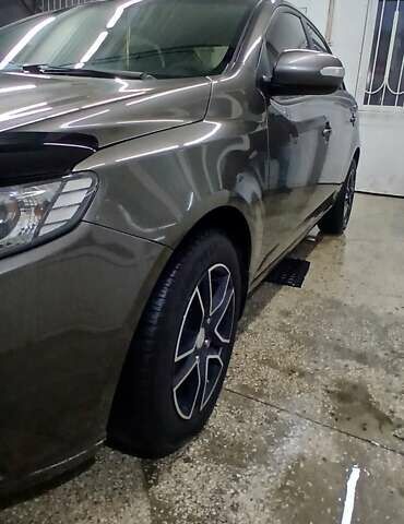 Коричневый Киа Черато, объемом двигателя 2 л и пробегом 250 тыс. км за 7200 $, фото 5 на Automoto.ua