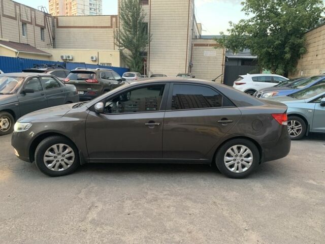 Коричневый Киа Черато, объемом двигателя 1.6 л и пробегом 270 тыс. км за 7500 $, фото 12 на Automoto.ua