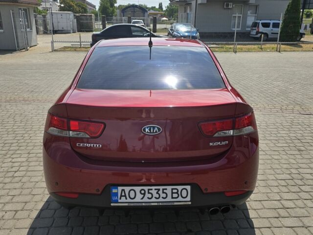 Червоний Кіа Черато, об'ємом двигуна 1.6 л та пробігом 214 тис. км за 7700 $, фото 2 на Automoto.ua