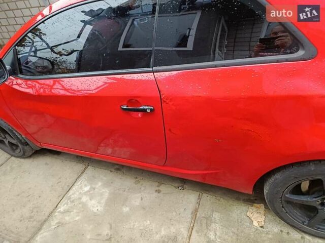 Червоний Кіа Черато, об'ємом двигуна 2 л та пробігом 177 тис. км за 4500 $, фото 7 на Automoto.ua