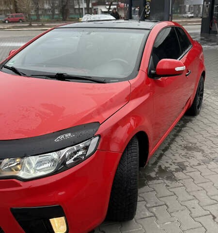 Червоний Кіа Черато, об'ємом двигуна 2 л та пробігом 140 тис. км за 7800 $, фото 5 на Automoto.ua