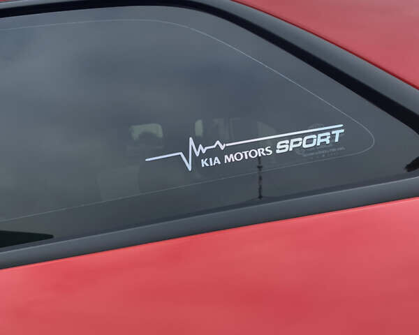 Красный Киа Черато, объемом двигателя 2 л и пробегом 110 тыс. км за 8200 $, фото 12 на Automoto.ua