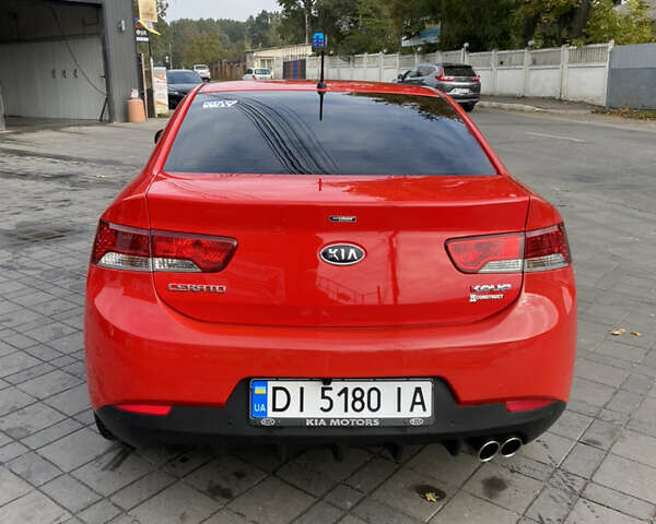 Красный Киа Черато, объемом двигателя 2 л и пробегом 110 тыс. км за 8200 $, фото 15 на Automoto.ua