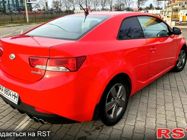 Красный Киа Черато, объемом двигателя 1.6 л и пробегом 128 тыс. км за 6700 $, фото 5 на Automoto.ua