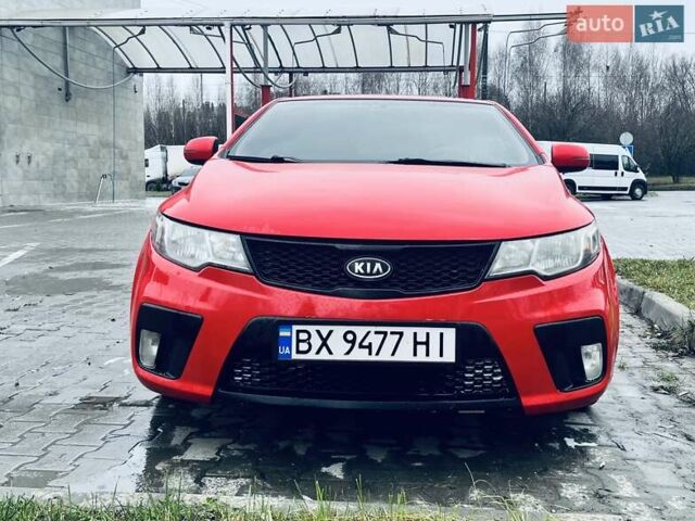 Красный Киа Черато, объемом двигателя 1.6 л и пробегом 293 тыс. км за 7100 $, фото 2 на Automoto.ua
