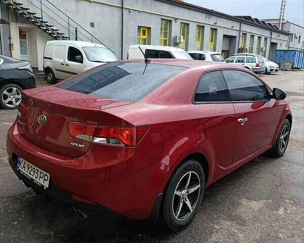 Киа Черато 2011 в Киеве на Automoto.ua Красный Киа Черато, объемом двигателя 2 л и пробегом 220 тыс. км за 8600 $, фото 6 на Automoto.ua