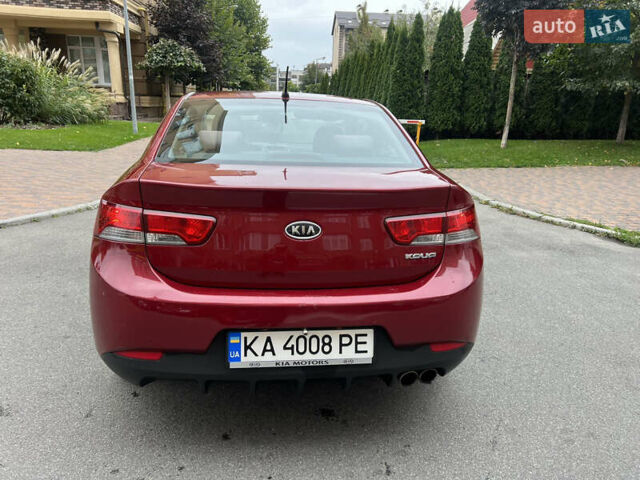 Красный Киа Черато, объемом двигателя 1.6 л и пробегом 135 тыс. км за 8800 $, фото 5 на Automoto.ua