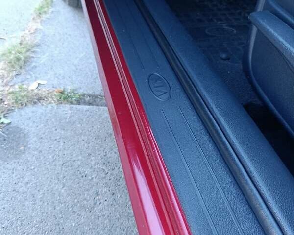 Киа Черато 2011 в Киеве на Automoto.ua Красный Киа Черато, объемом двигателя 2 л и пробегом 220 тыс. км за 8600 $, фото 19 на Automoto.ua