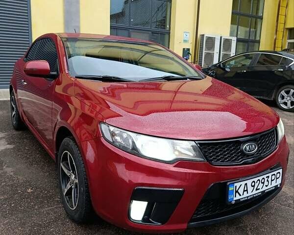 Киа Черато 2011 в Киеве на Automoto.ua Красный Киа Черато, объемом двигателя 2 л и пробегом 220 тыс. км за 8600 $, фото 4 на Automoto.ua