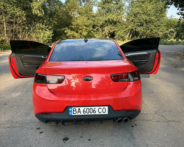 Красный Киа Черато, объемом двигателя 1.59 л и пробегом 148 тыс. км за 7200 $, фото 2 на Automoto.ua