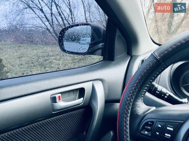 Красный Киа Черато, объемом двигателя 1.6 л и пробегом 293 тыс. км за 7100 $, фото 22 на Automoto.ua