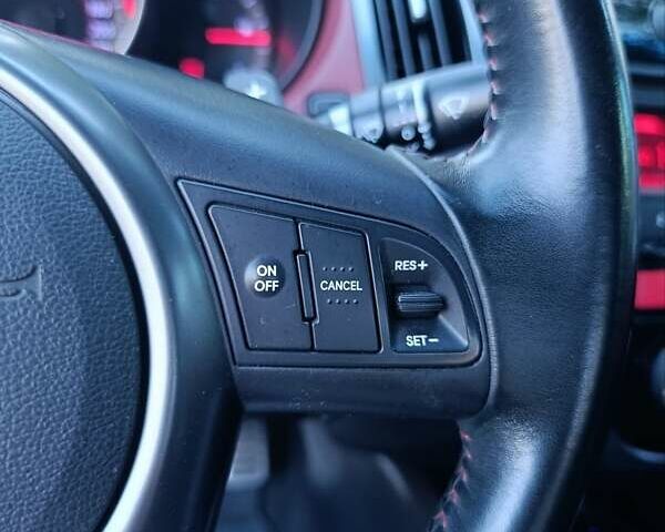 Киа Черато 2011 в Киеве на Automoto.ua Красный Киа Черато, объемом двигателя 2 л и пробегом 220 тыс. км за 8600 $, фото 7 на Automoto.ua