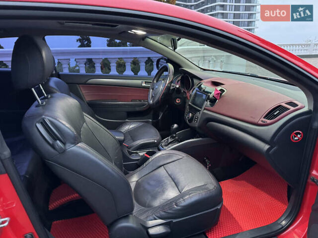 Красный Киа Черато, объемом двигателя 2 л и пробегом 165 тыс. км за 9700 $, фото 15 на Automoto.ua