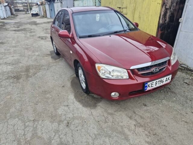 Красный Киа Черато, объемом двигателя 2 л и пробегом 233 тыс. км за 4700 $, фото 6 на Automoto.ua