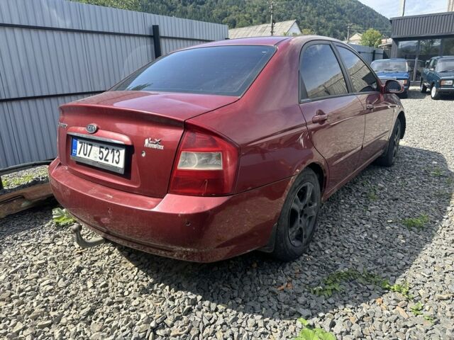 Красный Киа Черато, объемом двигателя 0 л и пробегом 123 тыс. км за 1500 $, фото 2 на Automoto.ua
