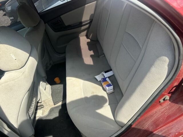 Красный Киа Черато, объемом двигателя 0 л и пробегом 123 тыс. км за 1500 $, фото 3 на Automoto.ua