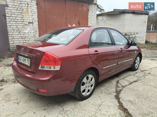 Червоний Кіа Черато, об'ємом двигуна 1.6 л та пробігом 188 тис. км за 4900 $, фото 4 на Automoto.ua