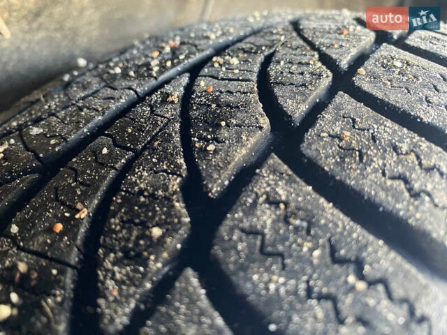 Червоний Кіа Черато, об'ємом двигуна 1.6 л та пробігом 239 тис. км за 4900 $, фото 11 на Automoto.ua