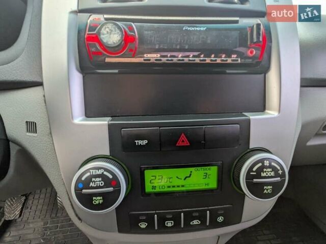 Красный Киа Черато, объемом двигателя 1.59 л и пробегом 240 тыс. км за 3750 $, фото 12 на Automoto.ua