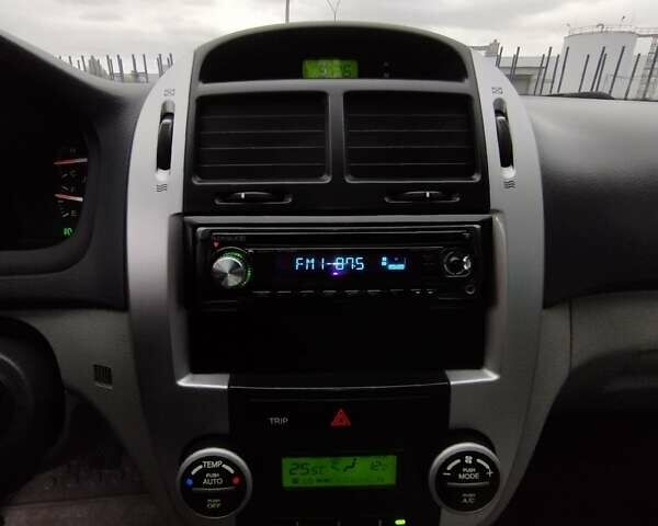 Кіа Черато 2008 у Коростене на Automoto.ua Червоний Кіа Черато, об'ємом двигуна 1.6 л та пробігом 126 тис. км за 5599 $, фото 13 на Automoto.ua