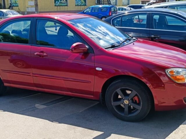 Киа Черато 2008 в Полтаве на Automoto.ua Красный Киа Черато, объемом двигателя 0 л и пробегом 211 тыс. км за 4400 $, фото 3 на Automoto.ua