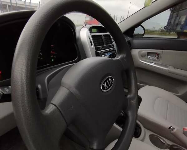 Кіа Черато 2008 у Коростене на Automoto.ua Червоний Кіа Черато, об'ємом двигуна 1.6 л та пробігом 126 тис. км за 5599 $, фото 29 на Automoto.ua