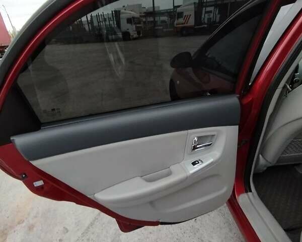 Кіа Черато 2008 у Коростене на Automoto.ua Червоний Кіа Черато, об'ємом двигуна 1.6 л та пробігом 126 тис. км за 5599 $, фото 34 на Automoto.ua