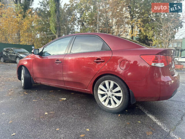 Киа Черато 2009 в Виннице на Automoto.ua Красный Киа Черато, объемом двигателя 2 л и пробегом 179 тыс. км за 8500 $, фото 13 на Automoto.ua