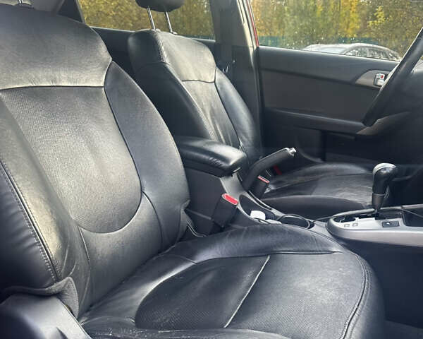 Киа Черато 2009 в Виннице на Automoto.ua Красный Киа Черато, объемом двигателя 2 л и пробегом 179 тыс. км за 8500 $, фото 4 на Automoto.ua