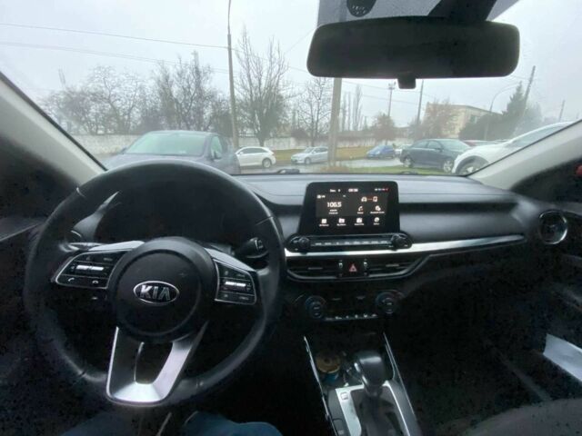 Червоний Кіа Черато, об'ємом двигуна 2 л та пробігом 101 тис. км за 13800 $, фото 19 на Automoto.ua