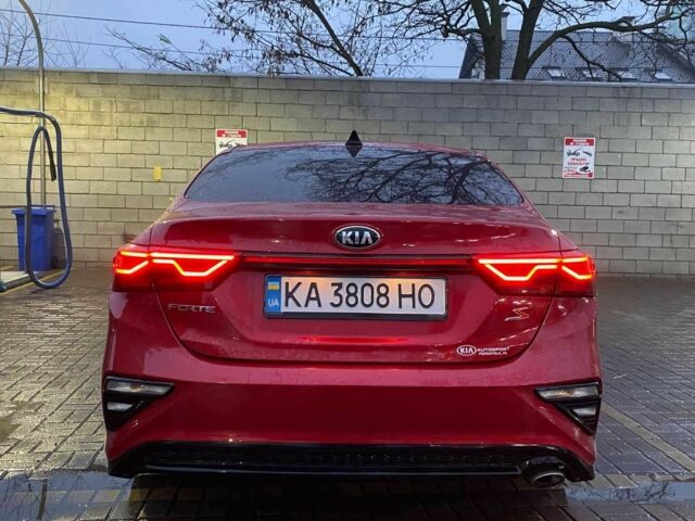 Червоний Кіа Черато, об'ємом двигуна 2 л та пробігом 101 тис. км за 13800 $, фото 2 на Automoto.ua