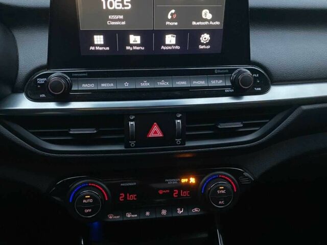 Червоний Кіа Черато, об'ємом двигуна 2 л та пробігом 101 тис. км за 13800 $, фото 21 на Automoto.ua