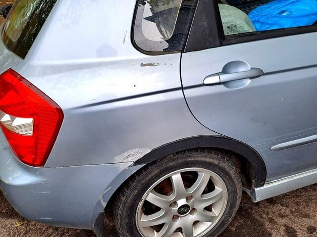 Киа Черато, объемом двигателя 2 л и пробегом 0 тыс. км за 1900 $, фото 2 на Automoto.ua