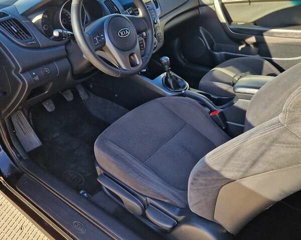 Киа Черато, объемом двигателя 0 л и пробегом 232 тыс. км за 6200 $, фото 6 на Automoto.ua