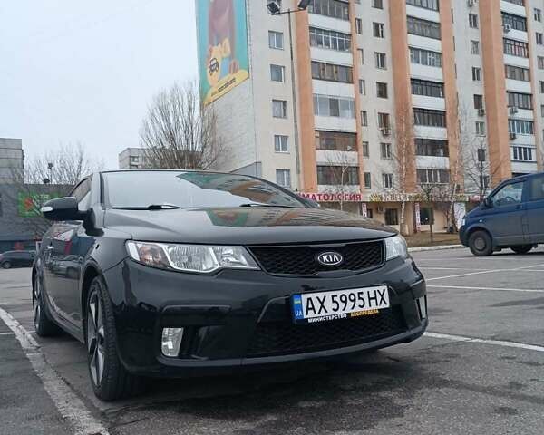 Кіа Черато, об'ємом двигуна 2 л та пробігом 143 тис. км за 8700 $, фото 5 на Automoto.ua