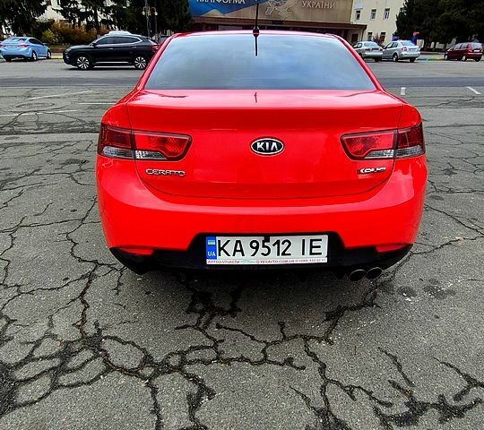 Киа Черато, объемом двигателя 20 л и пробегом 205 тыс. км за 7600 $, фото 2 на Automoto.ua