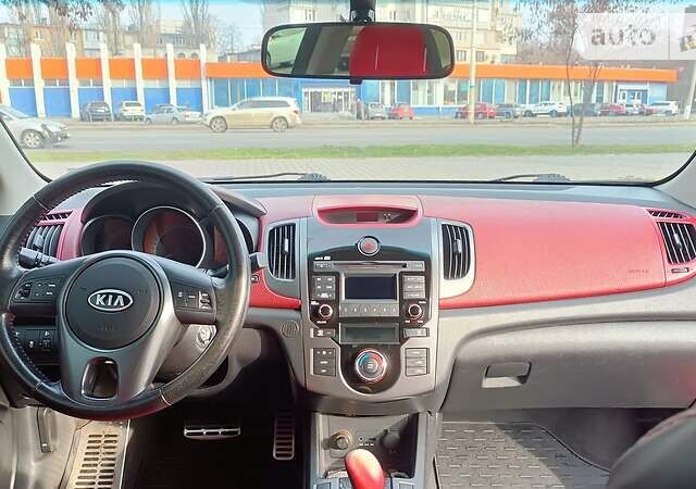 Кіа Черато, об'ємом двигуна 2 л та пробігом 96 тис. км за 7600 $, фото 28 на Automoto.ua