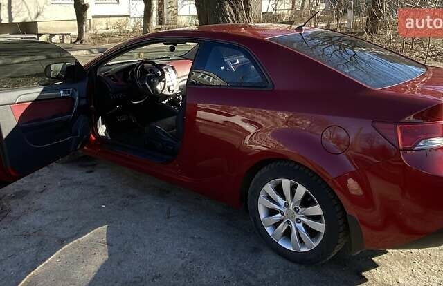 Кіа Черато, об'ємом двигуна 2 л та пробігом 60 тис. км за 10000 $, фото 14 на Automoto.ua