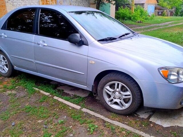 Киа Черато, объемом двигателя 1.6 л и пробегом 160 тыс. км за 4300 $, фото 2 на Automoto.ua
