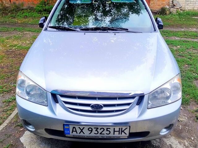 Киа Черато, объемом двигателя 1.6 л и пробегом 160 тыс. км за 4300 $, фото 5 на Automoto.ua