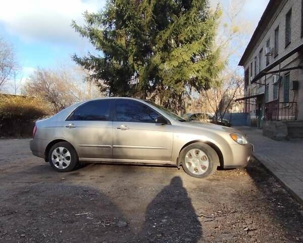 Киа Черато, объемом двигателя 1.6 л и пробегом 125 тыс. км за 6000 $, фото 2 на Automoto.ua