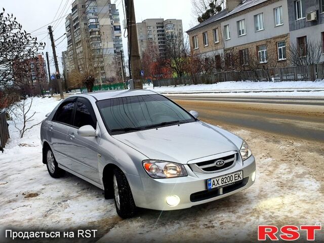 Киа Черато, объемом двигателя 2 л и пробегом 192 тыс. км за 5000 $, фото 1 на Automoto.ua