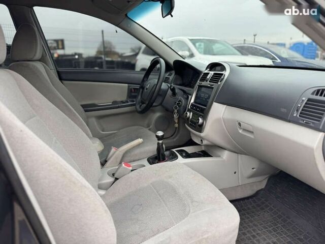 Киа Черато, объемом двигателя 0 л и пробегом 290 тыс. км за 3800 $, фото 11 на Automoto.ua