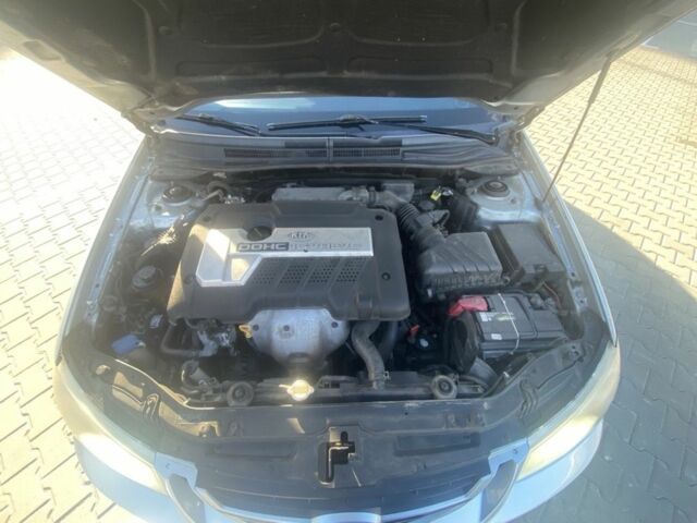 Кіа Черато, об'ємом двигуна 2 л та пробігом 148 тис. км за 4200 $, фото 2 на Automoto.ua