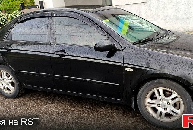 Киа Черато 2006 в Днепре (Днепропетровске) на Automoto.ua Киа Черато, объемом двигателя 2 л и пробегом 351 тыс. км за 4300 $, фото 3 на Automoto.ua